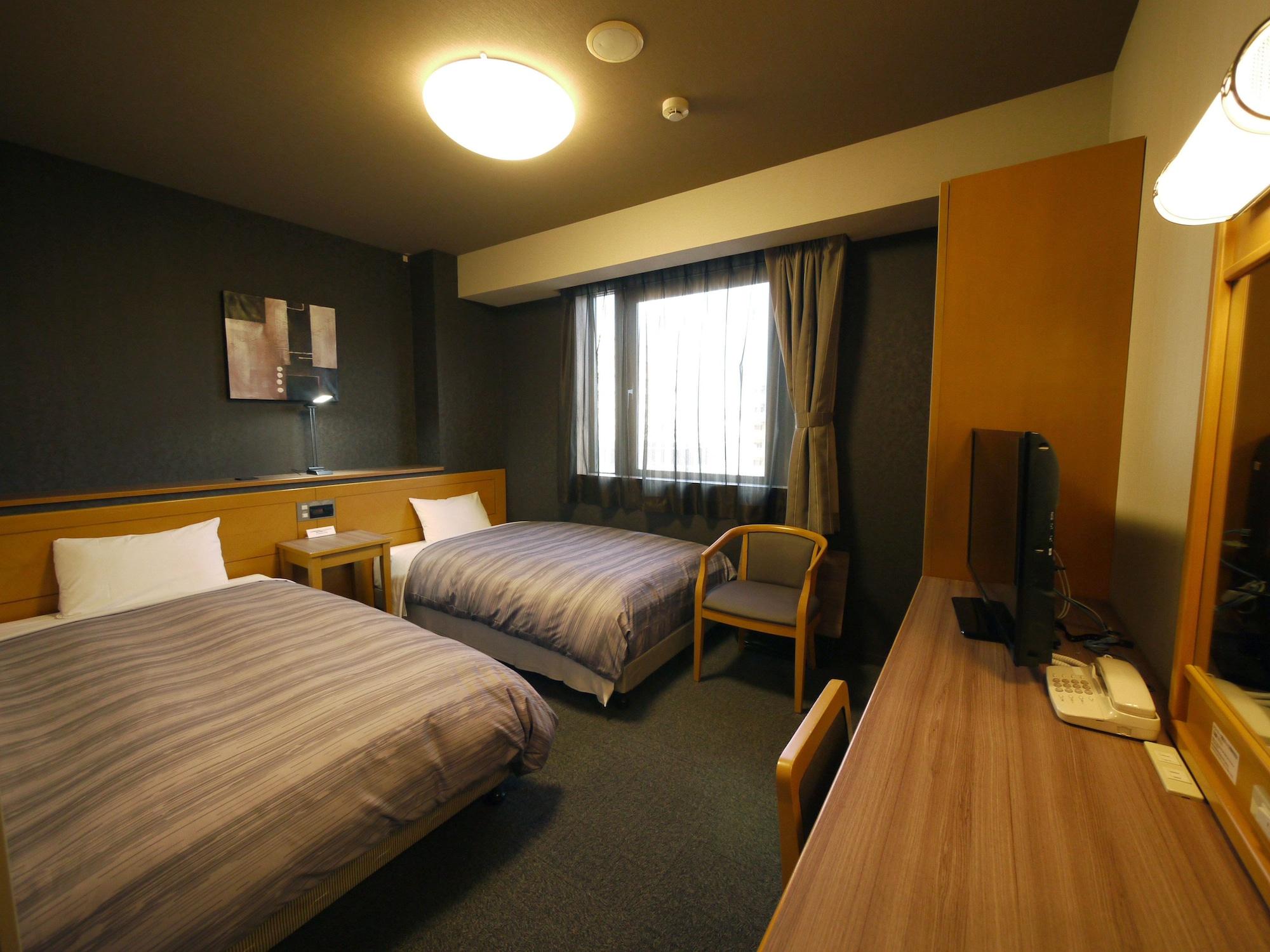 Hotel Route-Inn Sapporo Kitayojo Екстер'єр фото