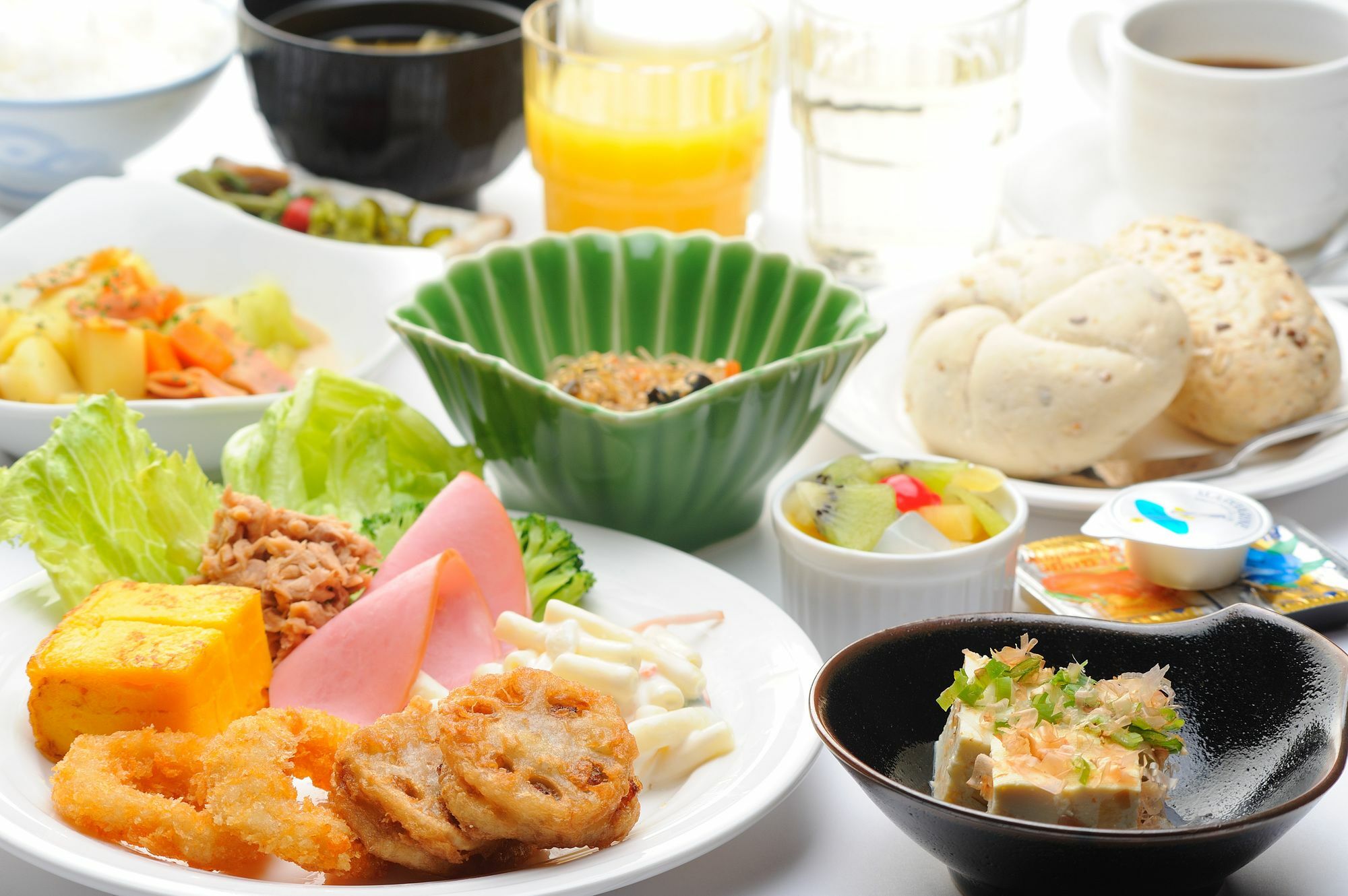 Hotel Route-Inn Sapporo Kitayojo Екстер'єр фото
